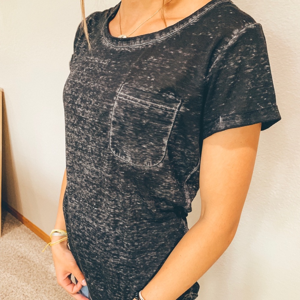 Distressed Black Top